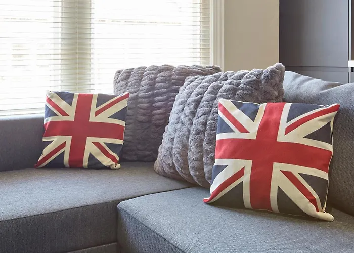 The Sunningdale * Bristol