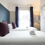The Sunningdale * Бристоль