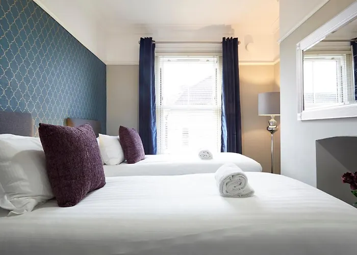 The Sunningdale * Bristol