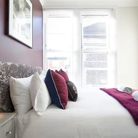 The Sunningdale * Bristol