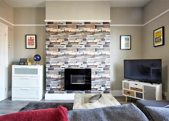 The Sunningdale Bristol