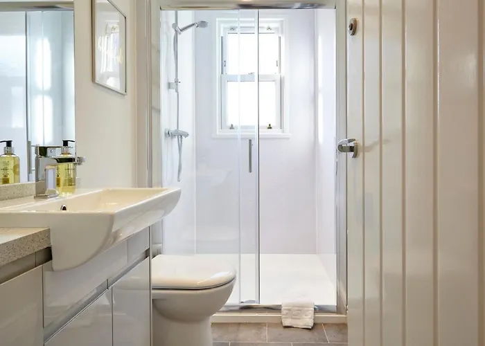 The Sunningdale * Bristol